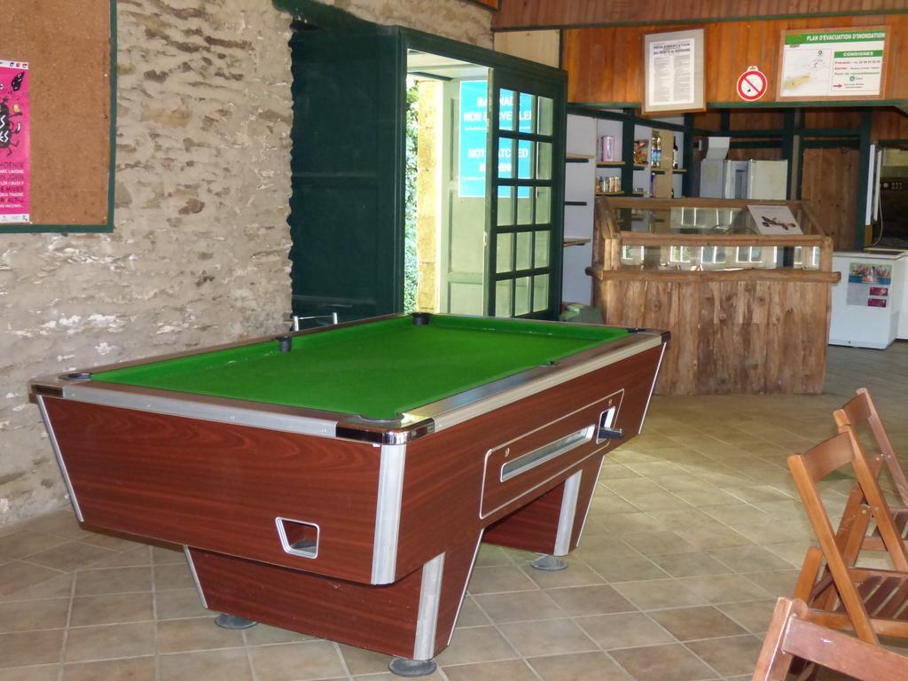 Domaine De Pratulo Βίλα Cléden-Poher Δωμάτιο φωτογραφία