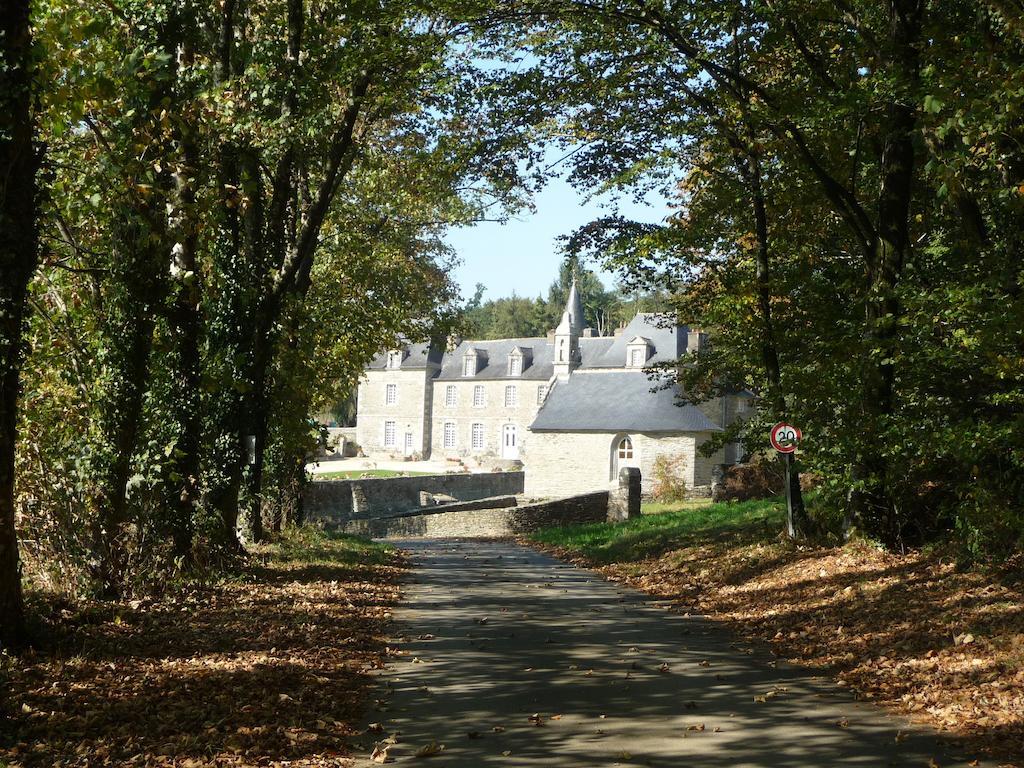 Domaine De Pratulo Βίλα Cléden-Poher Δωμάτιο φωτογραφία